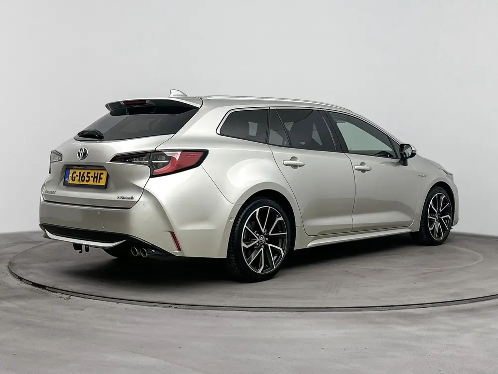 Toyota Corolla 2.0 Hybrid Executive JBL uit 2019, foto 2