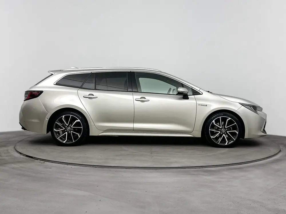 Toyota Corolla 2.0 Hybrid Executive JBL uit 2019, foto 20