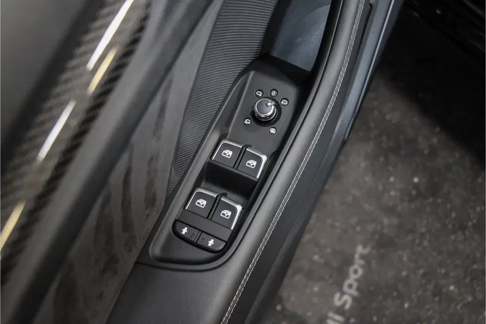 Audi RS3 2.5 TFSI QUATTRO uit 2019, foto 11