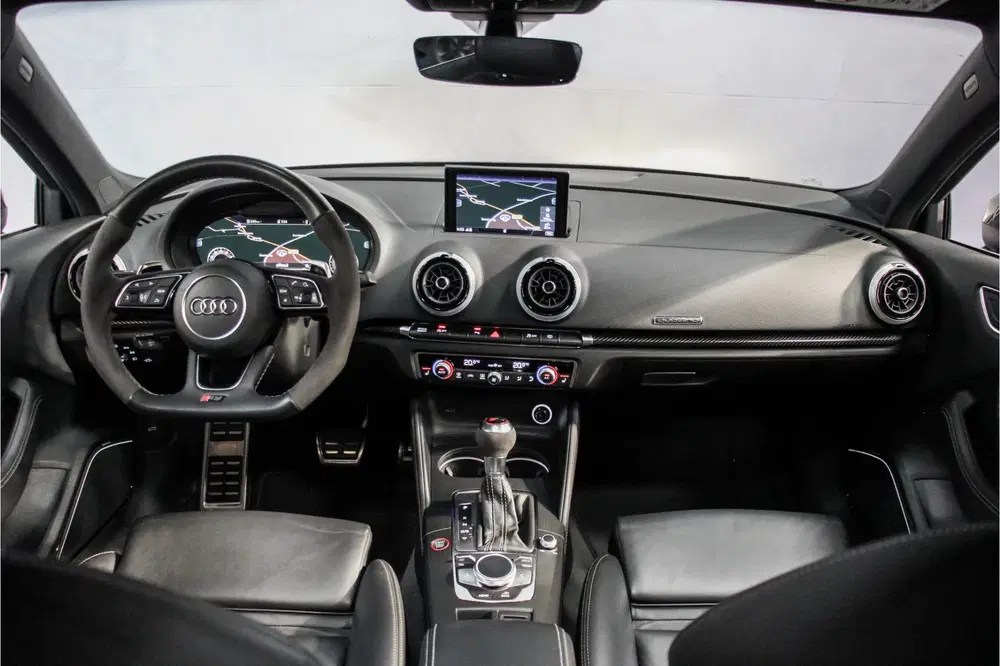 Audi RS3 2.5 TFSI QUATTRO uit 2019, foto 12
