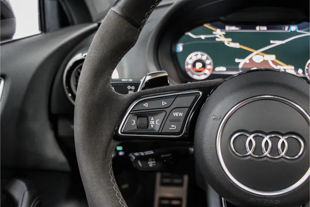 Audi RS3 2.5 TFSI QUATTRO uit 2019, foto 18
