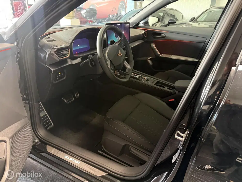 Cupra Formentor 1.5 TSI e-Hybrid Business uit 2025, foto 11