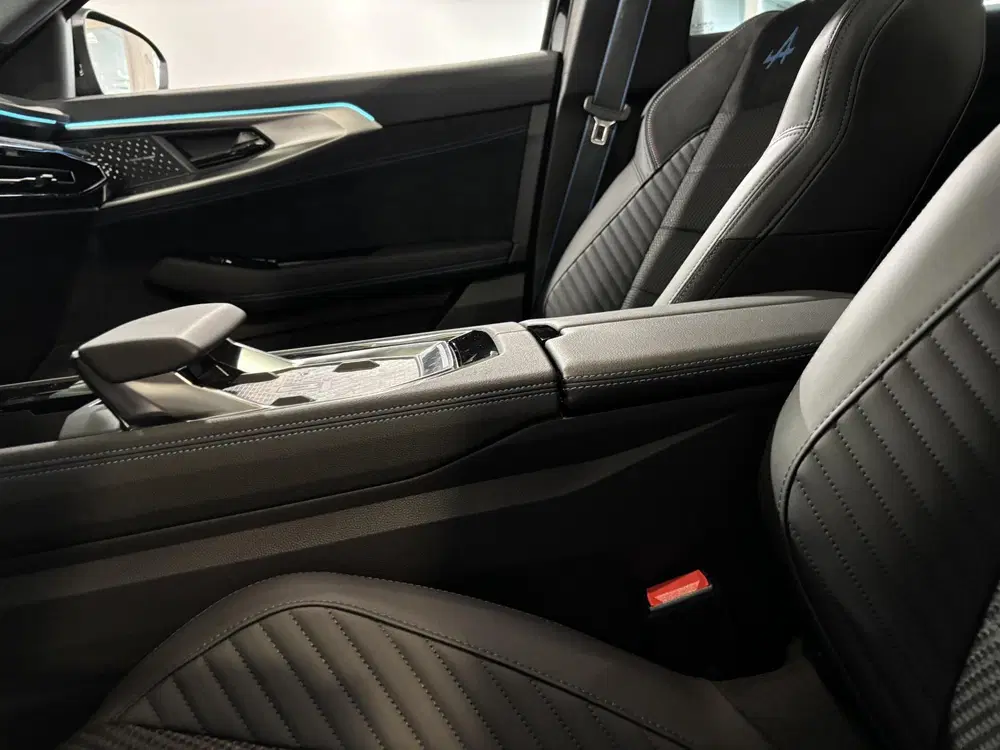 Renault Espace 200PK E-Tech Full Hybrid Esprit Alpine 7p. uit 2026, foto 11