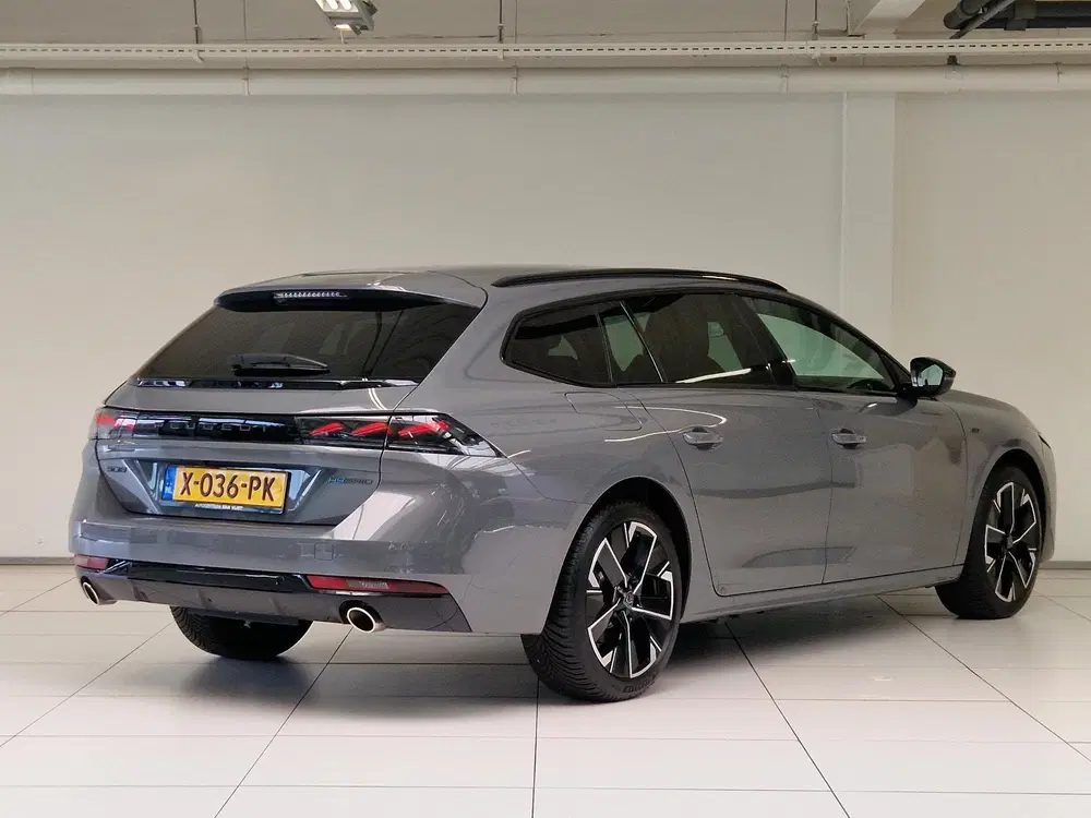 Peugeot 508 1.6 HYbrid 180 GT 7 uit 2024, foto 3