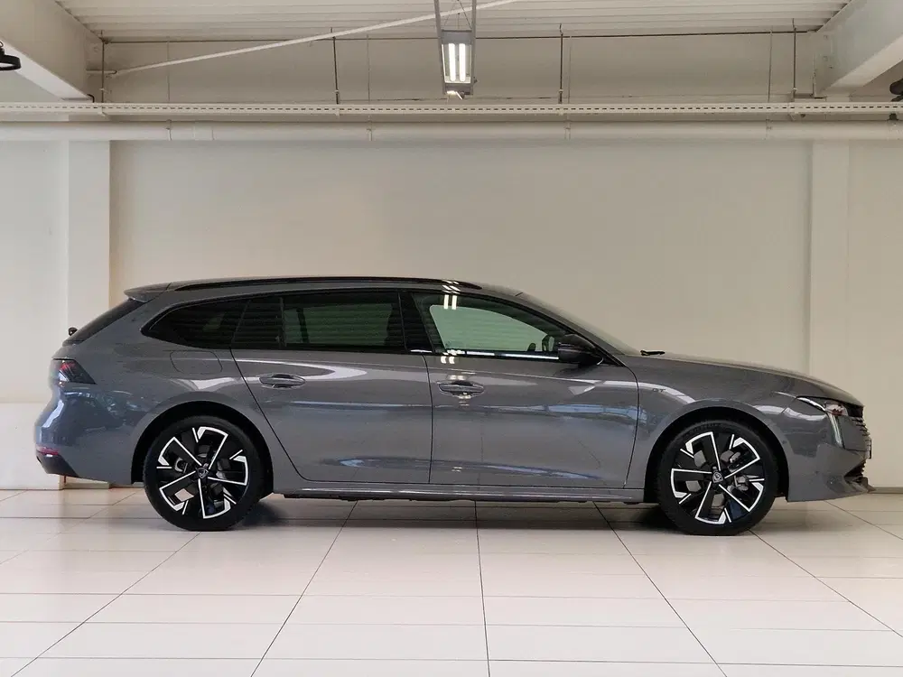 Peugeot 508 1.6 HYbrid 180 GT 7 uit 2024, foto 4