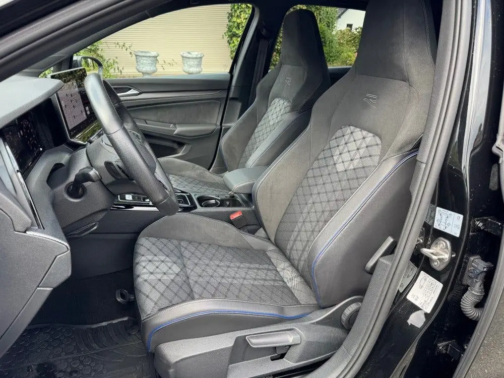 Volkswagen Golf 8.5 1.5 TSi R-LINE DSG 150pk Matrix LED uit 2024, foto 10