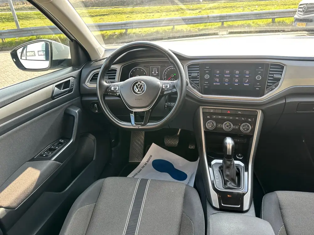 Volkswagen T-ROC 1.5 TSI Sport uit 2020, foto 7