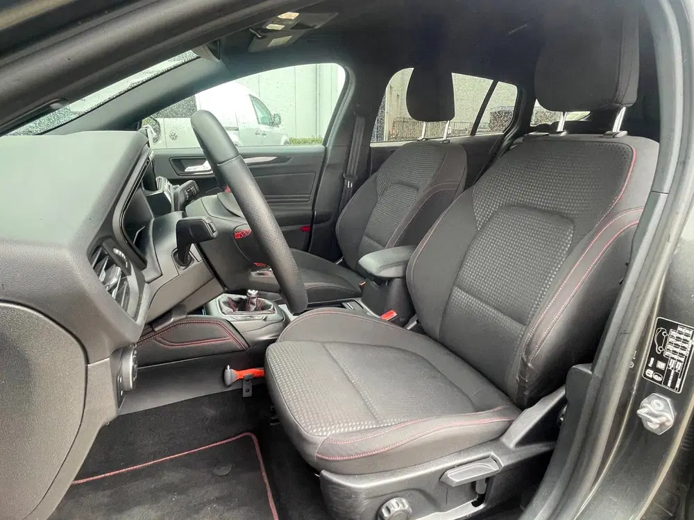 Ford Focus 1.0 EcoBoost Hybrid ST Line X Business uit 2021, foto 16