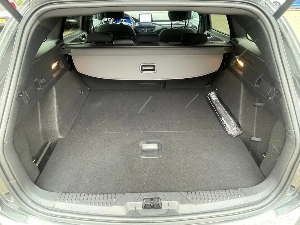 Ford Focus 1.0 EcoBoost Hybrid ST Line X Business uit 2021, foto 18