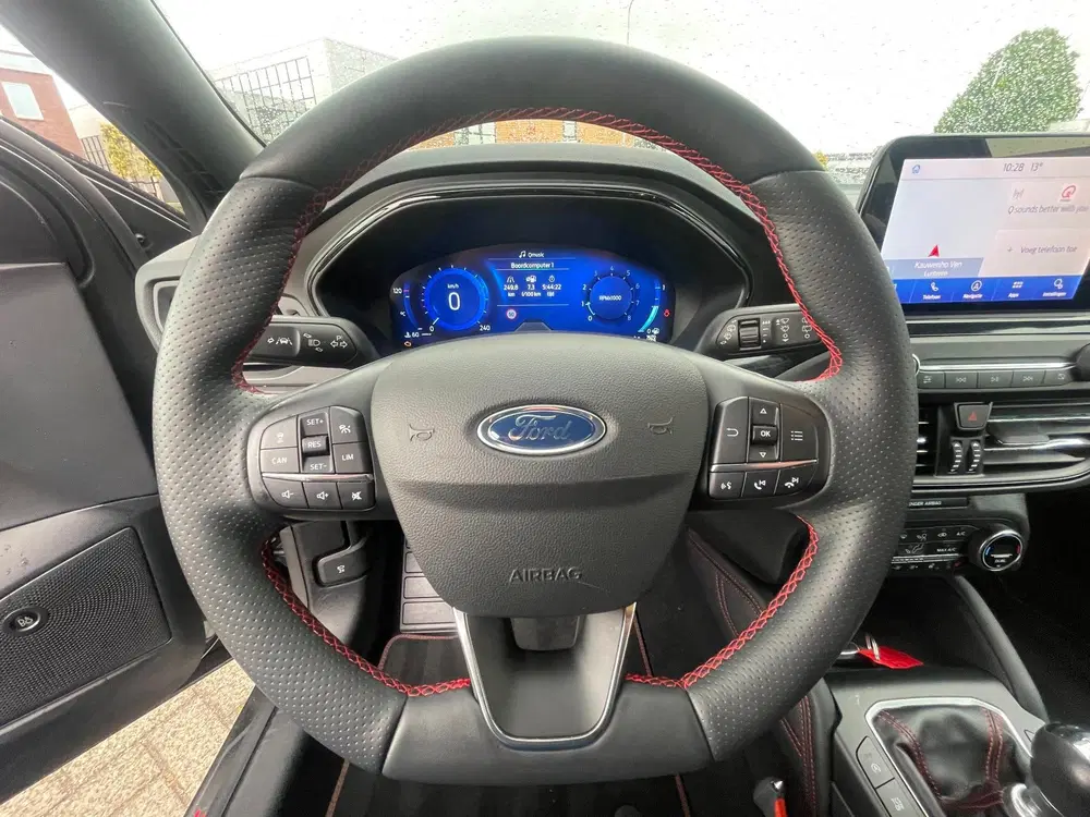 Ford Focus 1.0 EcoBoost Hybrid ST Line X Business uit 2021, foto 9