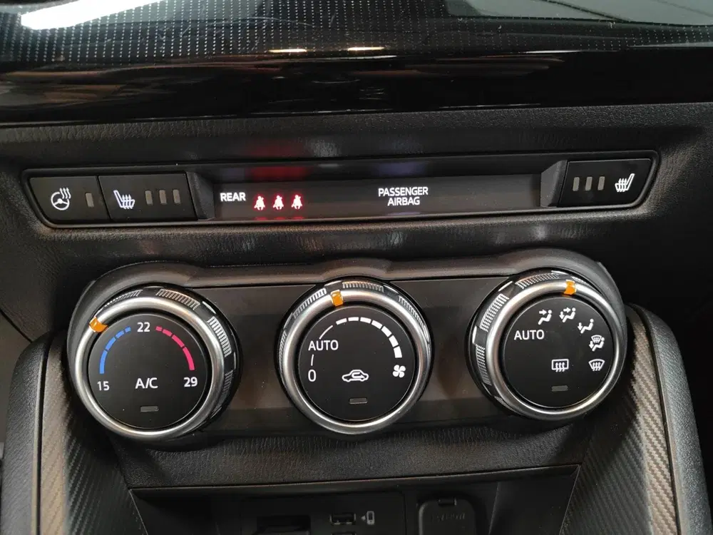 Mazda 2 1.5 e-SkyActiv-G 90 Homura uit 2024, foto 19