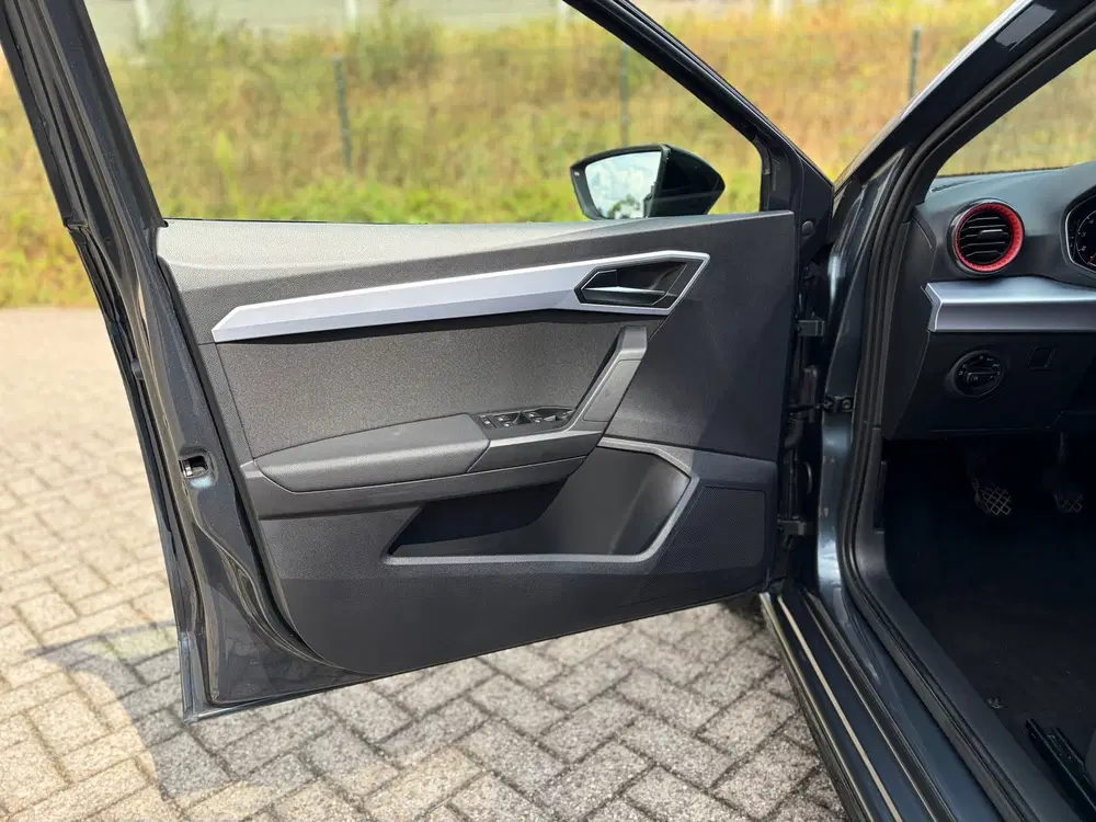 SEAT Ibiza 1.0 EcoTSI FR 110PK I LED I CAMERA CARPLAY uit 2022, foto 11