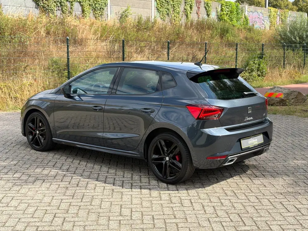 SEAT Ibiza 1.0 EcoTSI FR 110PK I LED I CAMERA CARPLAY uit 2022, foto 2