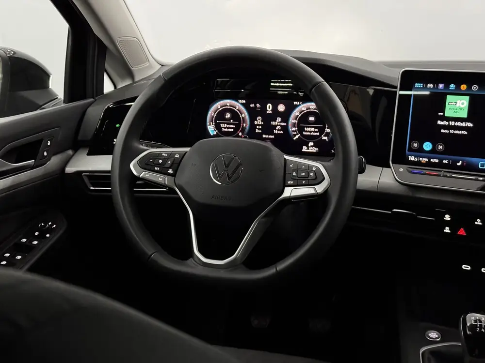 Volkswagen Golf 1.5 TSI Life Edition Clima, Apple carplay, P uit 2025, foto 12