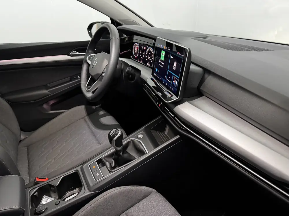 Volkswagen Golf 1.5 TSI Life Edition Clima, Apple carplay, P uit 2025, foto 9