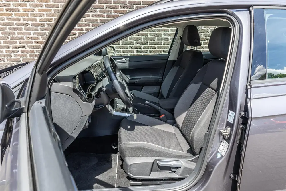 Volkswagen Taigo 1.0 TSI 95pk Life | Achteruitrijcamera | Ai uit 2022, foto 4