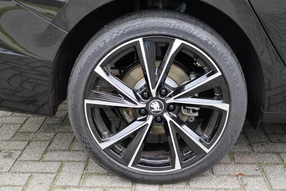 Skoda Superb 1.5 TSI 204pk PHEV Edition uit 2025, foto 13