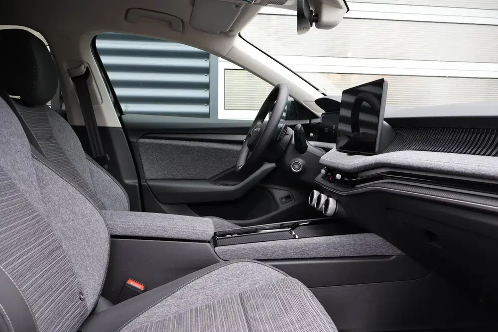 Skoda Superb 1.5 TSI 204pk PHEV Edition uit 2025, foto 14