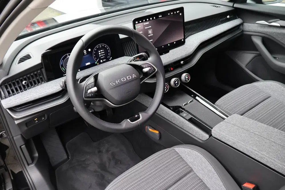 Skoda Superb 1.5 TSI 204pk PHEV Edition uit 2025, foto 19