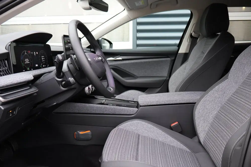 Skoda Superb 1.5 TSI 204pk PHEV Edition uit 2025, foto 4