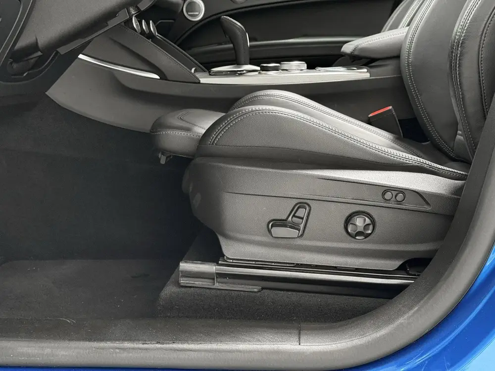 Alfa Romeo Stelvio 2.0 T AWD Veloce 280 PK - FACELIFT - PANO uit 2020, foto 14