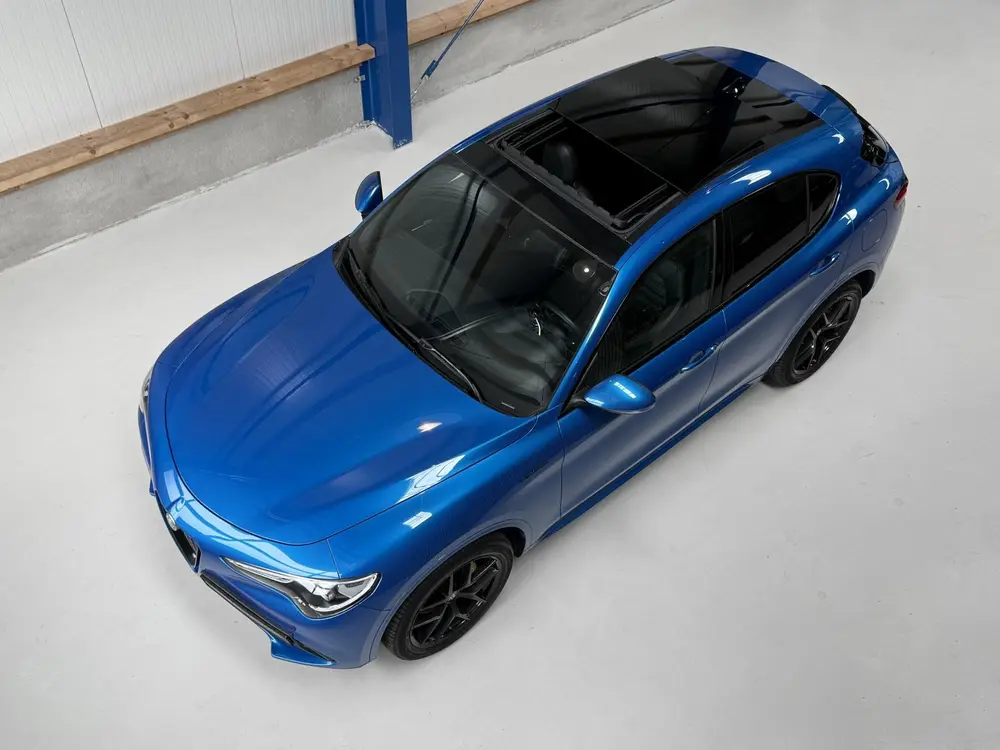 Alfa Romeo Stelvio 2.0 T AWD Veloce 280 PK - FACELIFT - PANO uit 2020, foto 3
