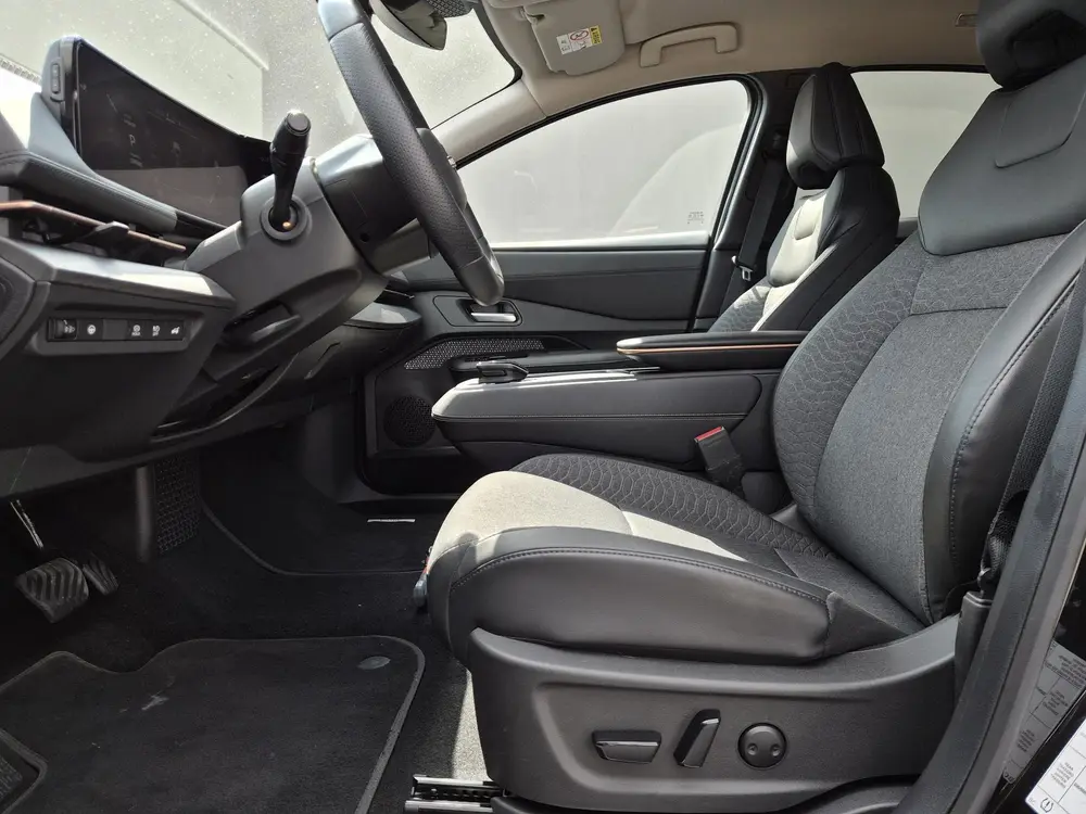 Nissan Ariya Advance 91 kWh uit 2024, foto 11