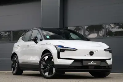 Volvo EX30 Twin Motor Performance Ultra 69 kWh 429PK uit 2024