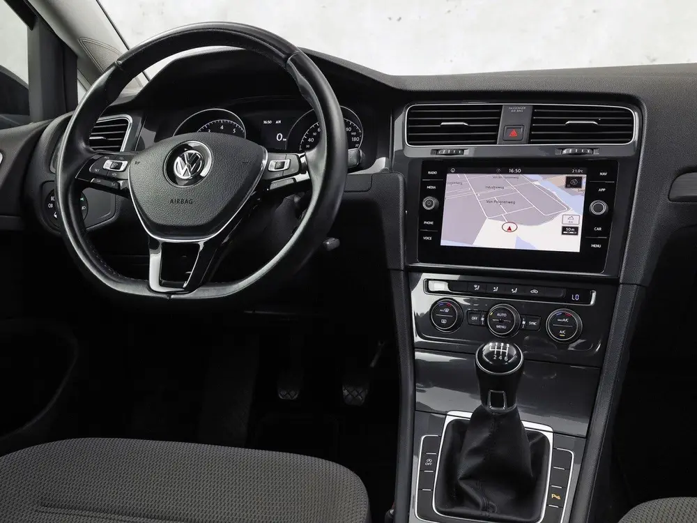 Volkswagen Golf 1.0 TSI Sportline (APPLE CARPLAY, NAP, GROOT uit 2019, foto 7