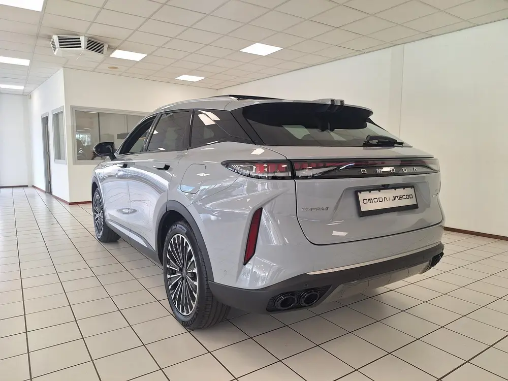 Omoda 9 PHEV Premium Panoramadak uit 2026, foto 3
