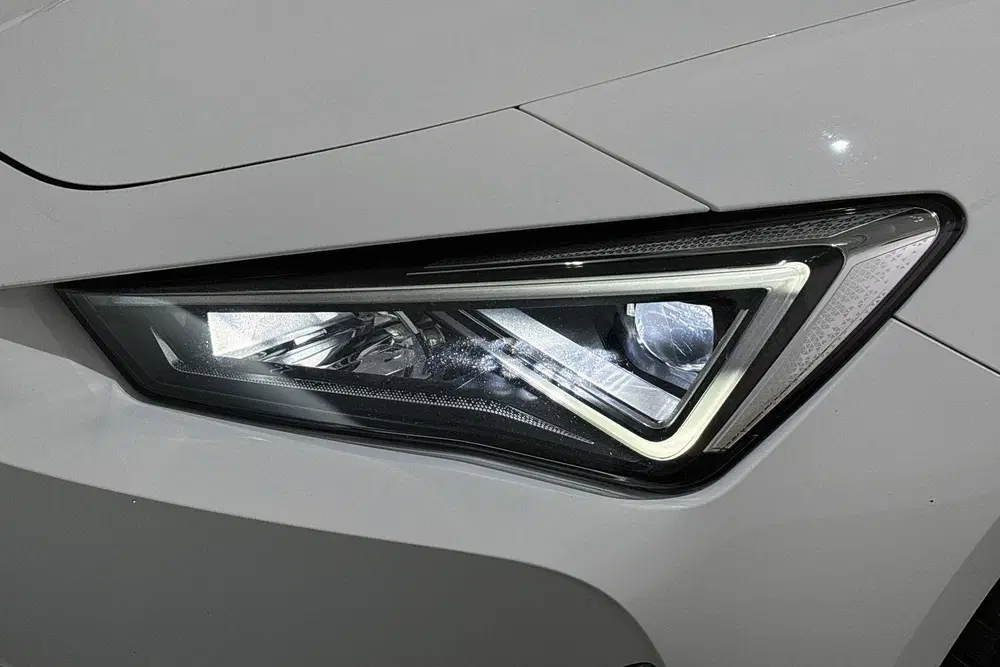 Cupra Leon 1.4 e-Hybrid SOH 99% Stoelverwarming Apple uit 2022, foto 19