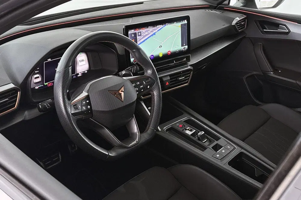 Cupra Leon 1.4 e-Hybrid SOH 99% Stoelverwarming Apple uit 2022, foto 5