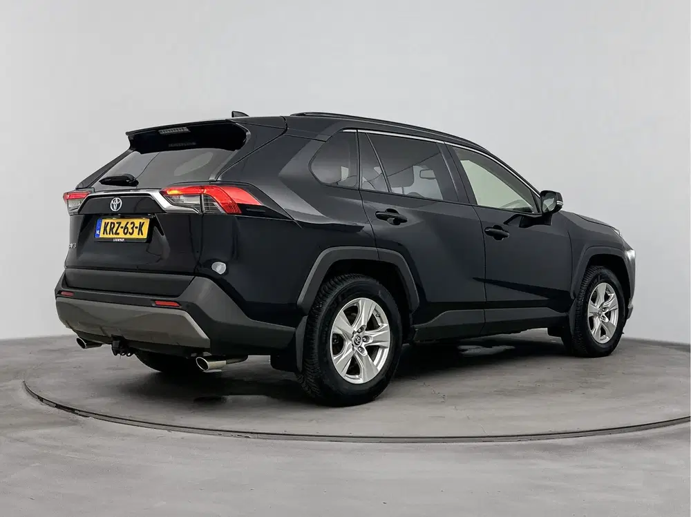 Toyota RAV 4 2.5 Hybrid Dynamic uit 2020, foto 2