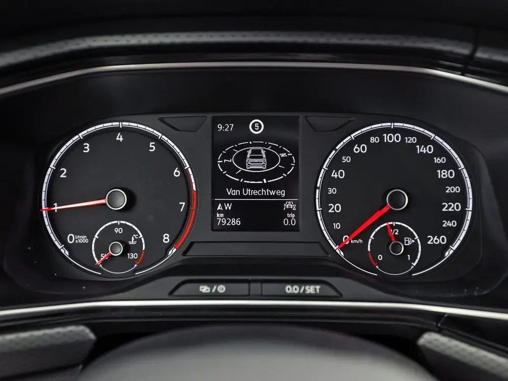 Volkswagen T-Cross 1.0 TSI Life Sport (APPLE CARPLAY, GROOT uit 2022, foto 19