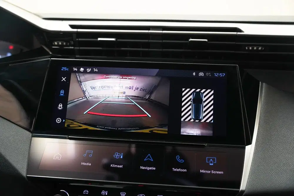 Peugeot 308 1.6 Plug-in Hybrid 180 Allure [ SOH 96 uit 2023, foto 5