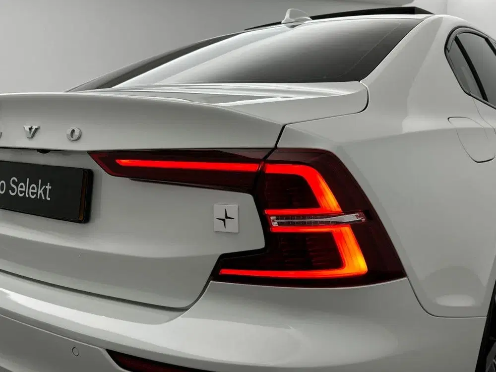 Volvo S60 T8 405PK Polestar Engineered uit 2021, foto 12