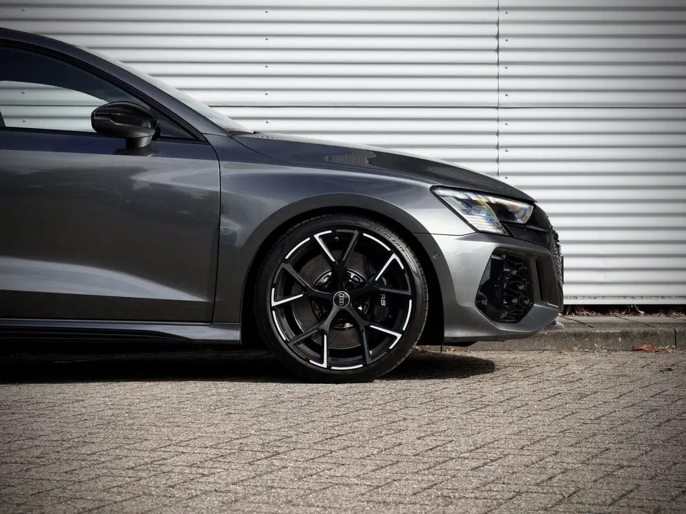 Audi RS3 2.5 TFSI Limousine Quattro 400pk uit 2022, foto 15