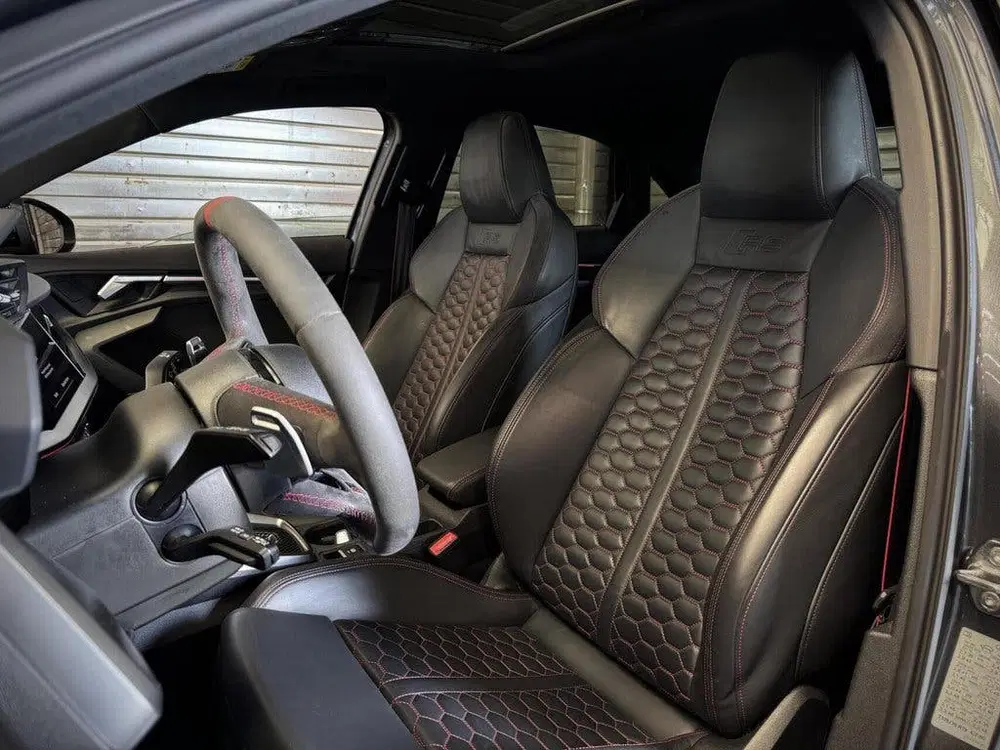 Audi RS3 2.5 TFSI Limousine Quattro 400pk uit 2022, foto 6