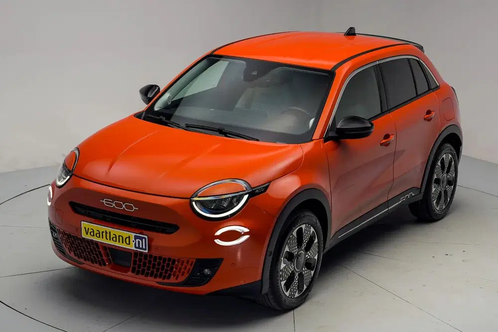 Fiat 600e La Prima 54 kWh [ Camera Apple Carplay Dod uit 2024, foto 17