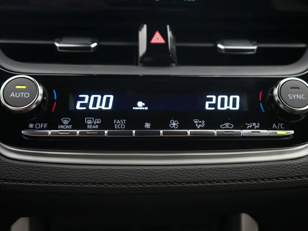 Toyota Corolla Cross Hybrid 200 Style uit 2025, foto 11