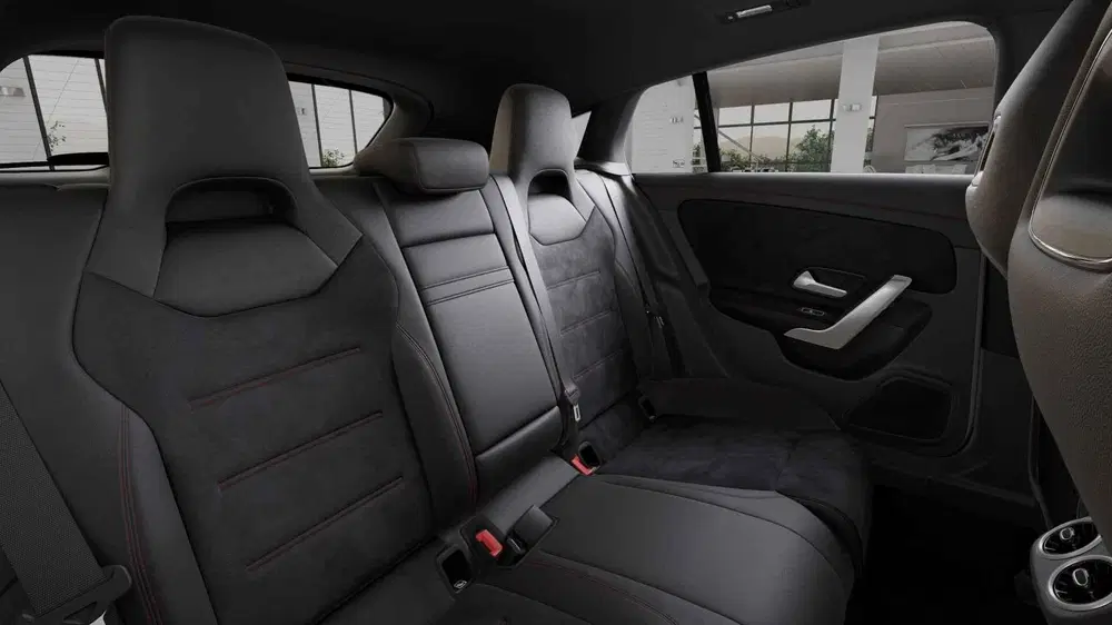 Mercedes-Benz CLA 250 e Business Solut uit 2025, foto 7