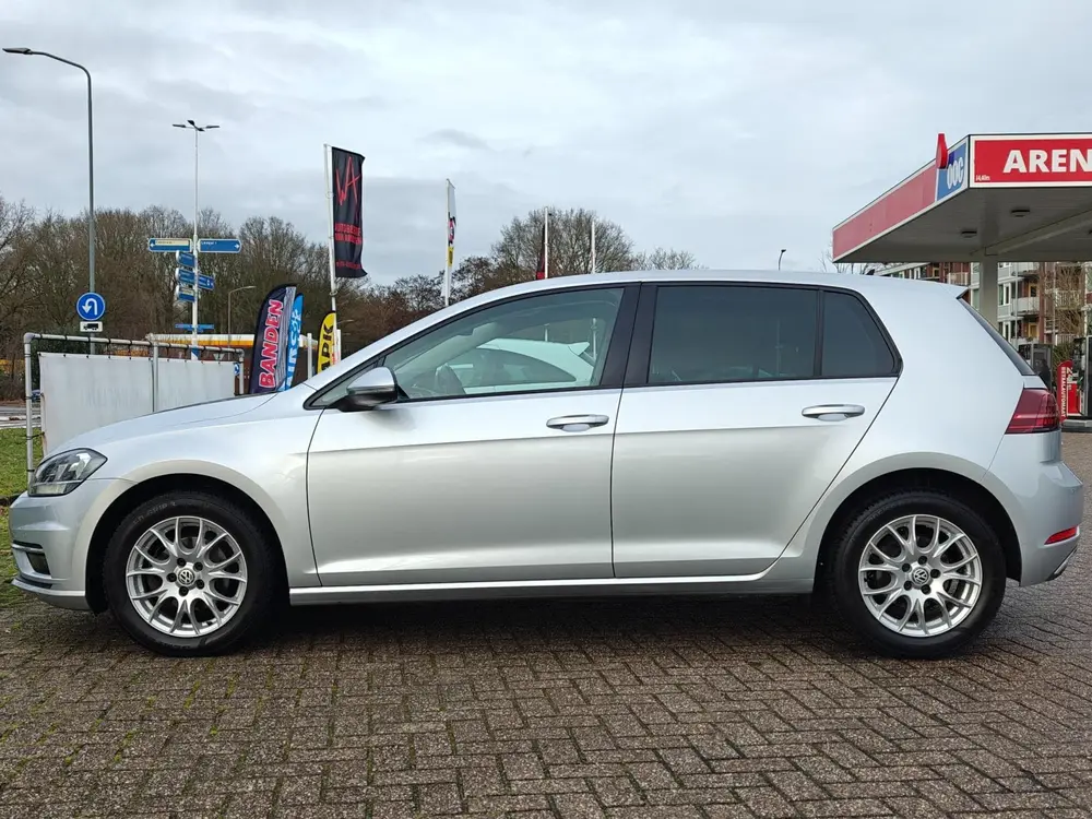 Volkswagen Golf 1.0 TSI Comfortline Business| Org NL | Massa uit 2019, foto 2