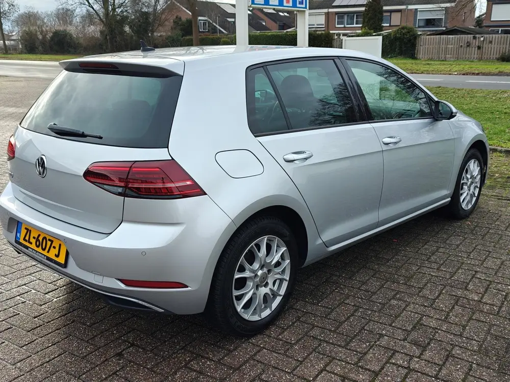 Volkswagen Golf 1.0 TSI Comfortline Business| Org NL | Massa uit 2019, foto 5