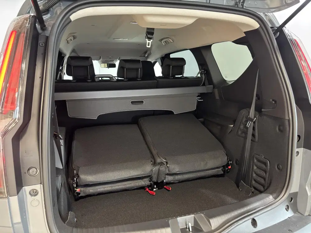 Dacia Jogger 155PK Hybrid Expression 7p Automaat uit 2026, foto 14
