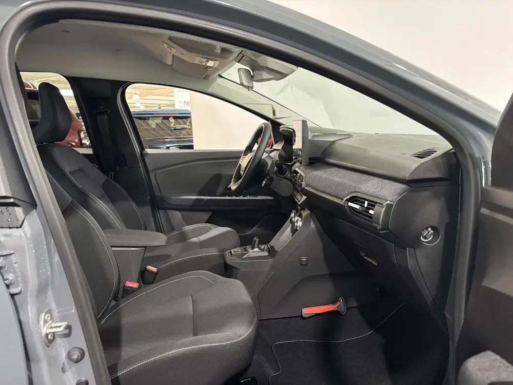 Dacia Jogger 155PK Hybrid Expression 7p Automaat uit 2026, foto 18