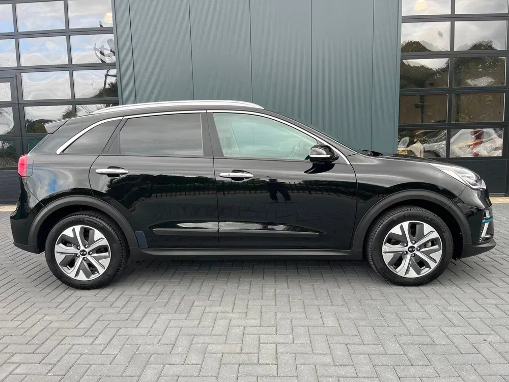 Kia Niro DynamicPlusLine 39 kWh NLAuto uit 2021, foto 9