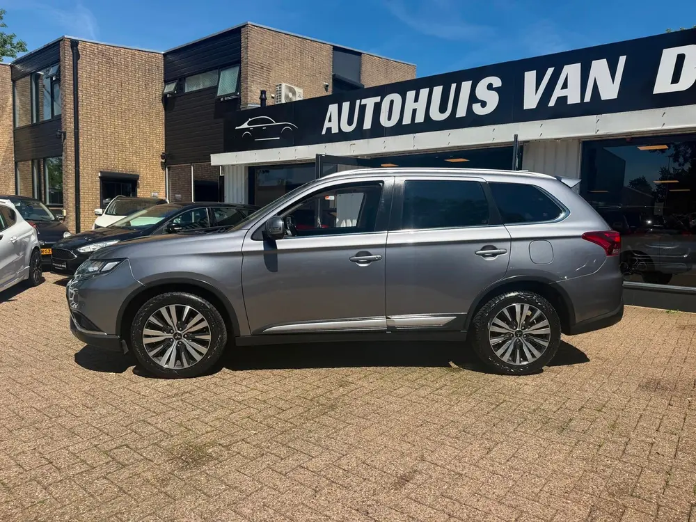 Mitsubishi Outlander 2.0 Instyle+ 4WD|7Pers|Automaat|Navi|Pa uit 2019, foto 11