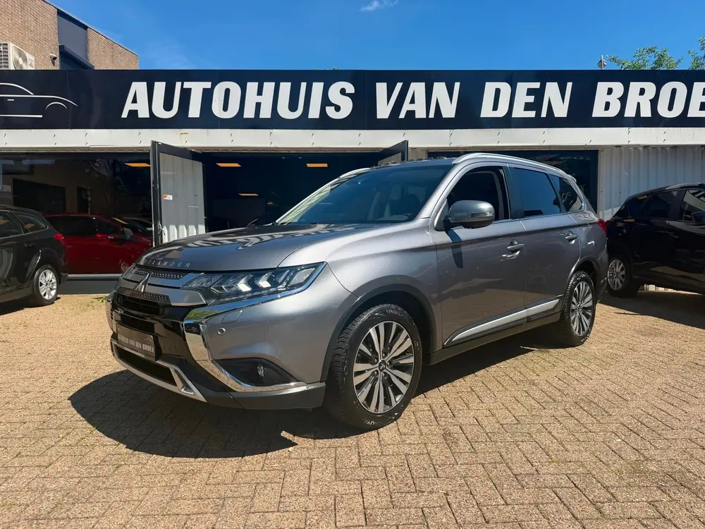 Mitsubishi Outlander 2.0 Instyle+ 4WD|7Pers|Automaat|Navi|Pa uit 2019, foto 6