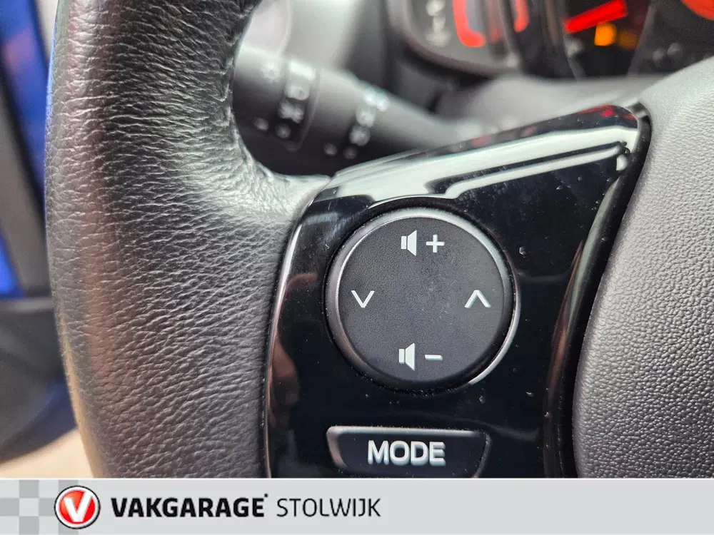 Toyota Aygo 1.0 VVT-i TeamNL AUR Camera uit 2021, foto 14