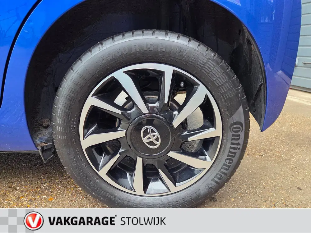 Toyota Aygo 1.0 VVT-i TeamNL AUR Camera uit 2021, foto 5